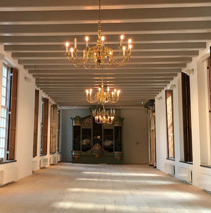 Luther Museum Amsterdam inside view of a classical room with beautiful chandelier