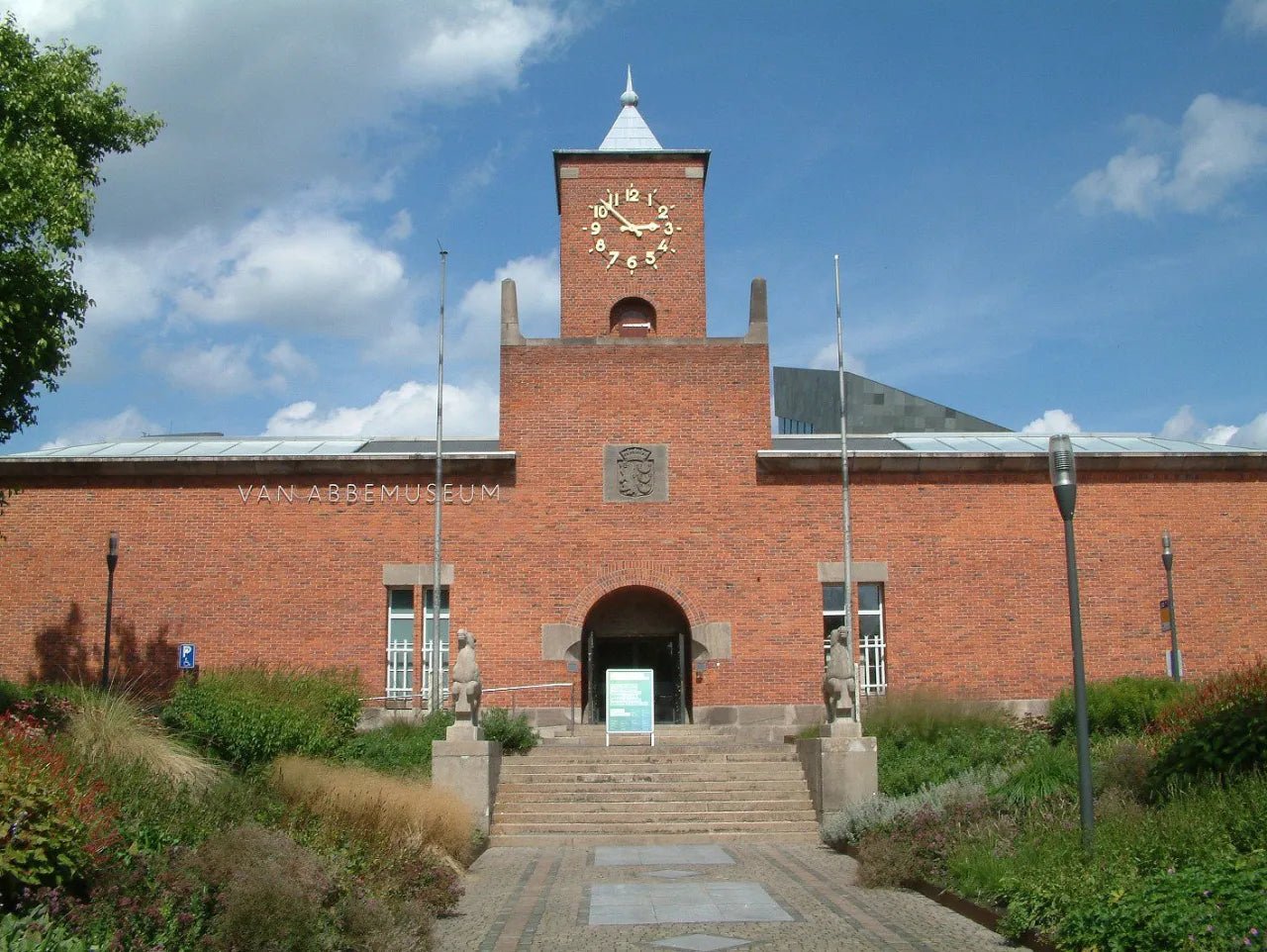 Van Abbemuseum Eindhoven - Holland Heritage